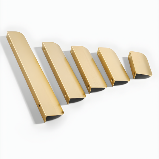 VANTAGE / Long Cabinet Edge Pull