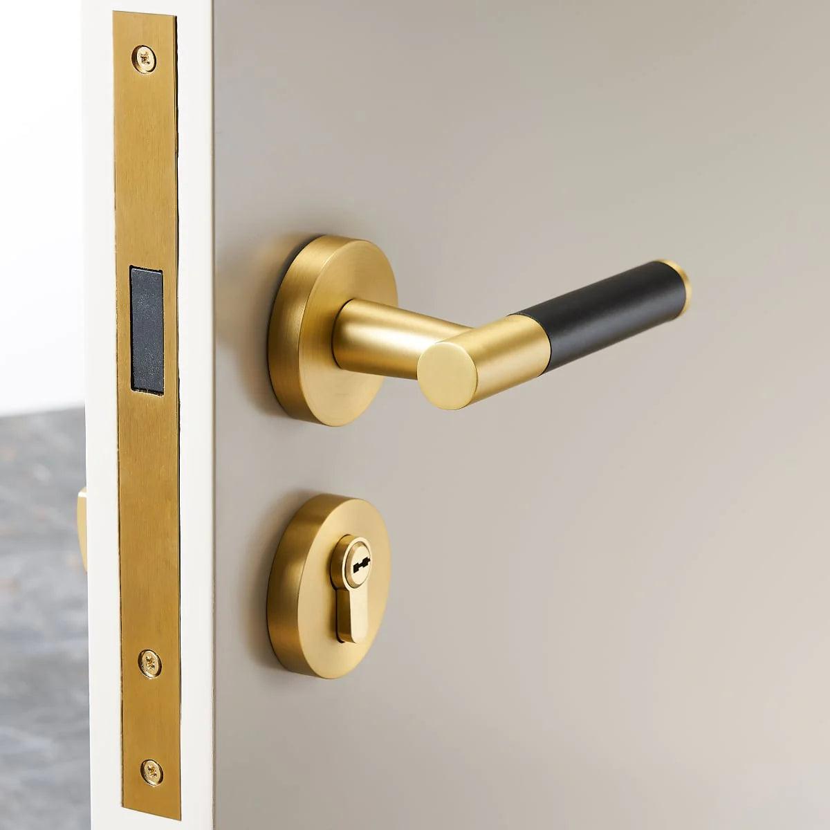 AMINTA / SOLID BRASS & LEATHER / DOOR HANDLES - Handle Shop Couture