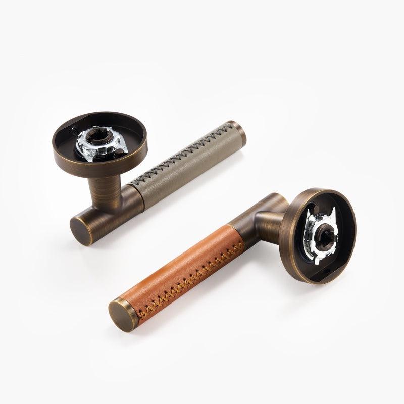 AMINTA / SOLID BRASS & LEATHER / DOOR HANDLES - Handle Shop Couture