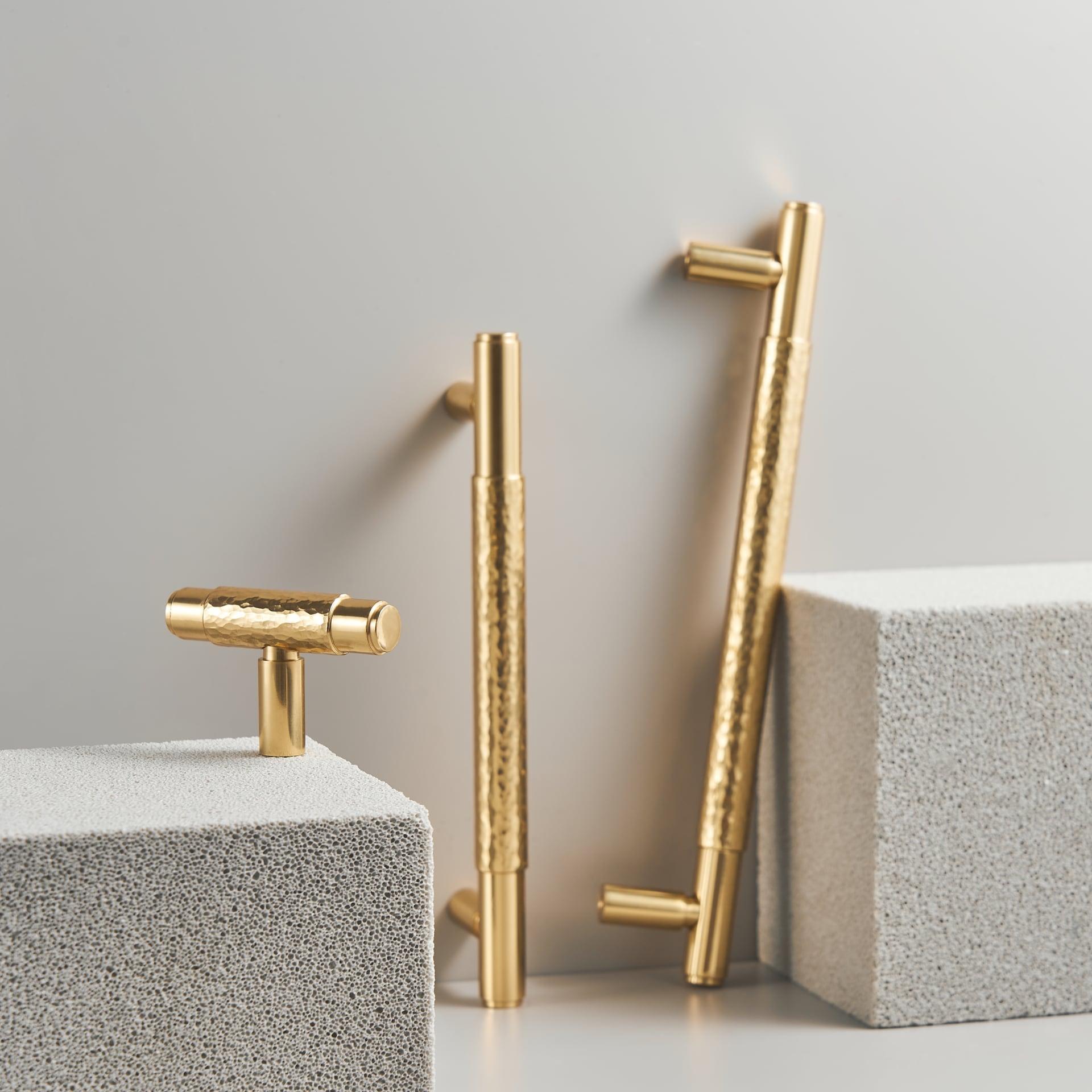 ALZINA / SOLID BRASS HANDLES / HAMMERED - Handle Shop Couture