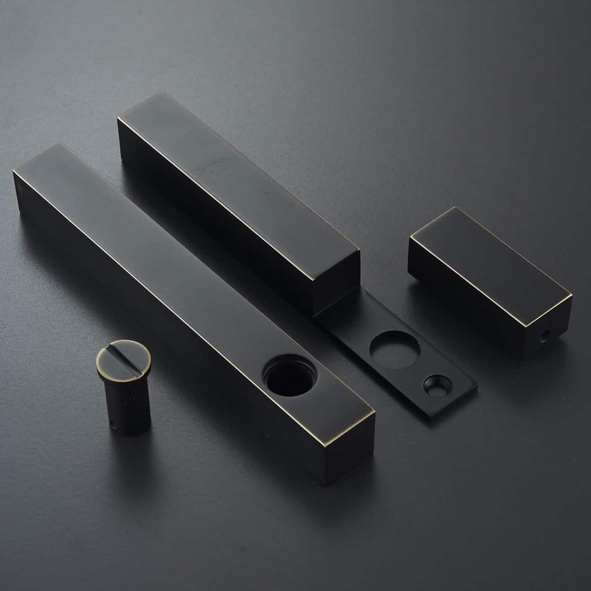 AMMOS / SLIDING DOOR HANDLE & LOCK SET - Handle Shop Couture
