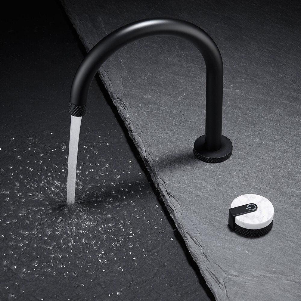 ERGA / MIXER TAP WITH COUNTER MOUNTED HANDLE - Handle Shop Couture