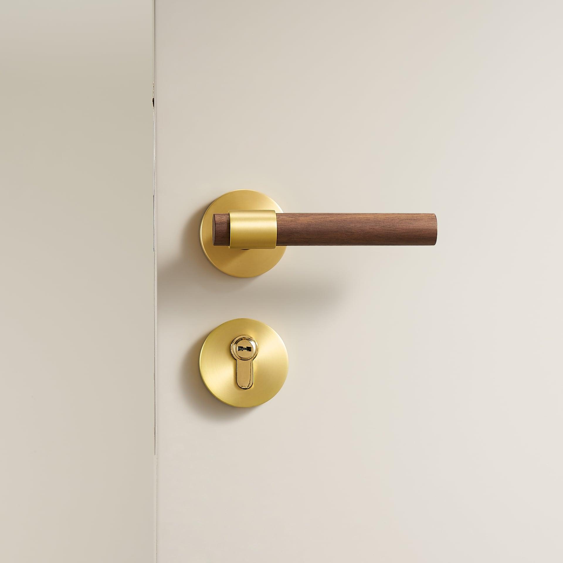 MENELAOS / SOLID BRASS & WALNUT WOOD / DOOR HANDLES - Handle Shop Couture