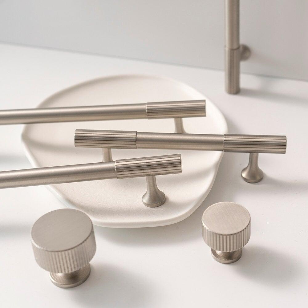 SIMI SOLID BRASS HANDLES / LINEAR KNURL - Handle Shop Couture
