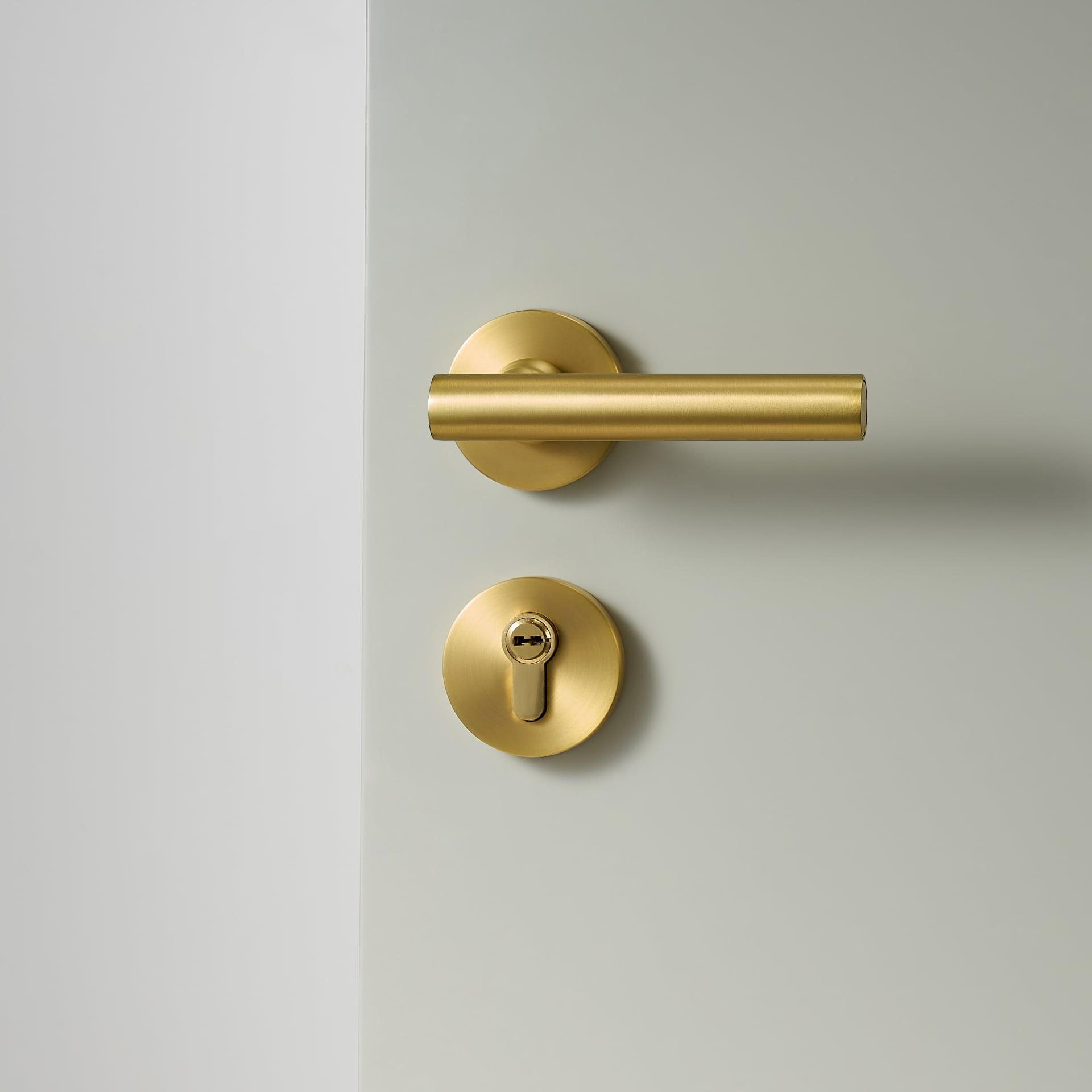 TONNI / SOLID BRASS / DOOR HANDLES - Handle Shop Couture