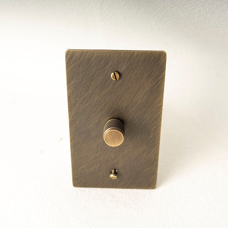 KLAS / Messing draaidimmer (1-voudig)