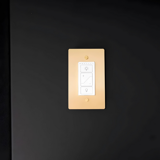 KLAS / Alexa Enabled Brass Light Switch (1-Gang)