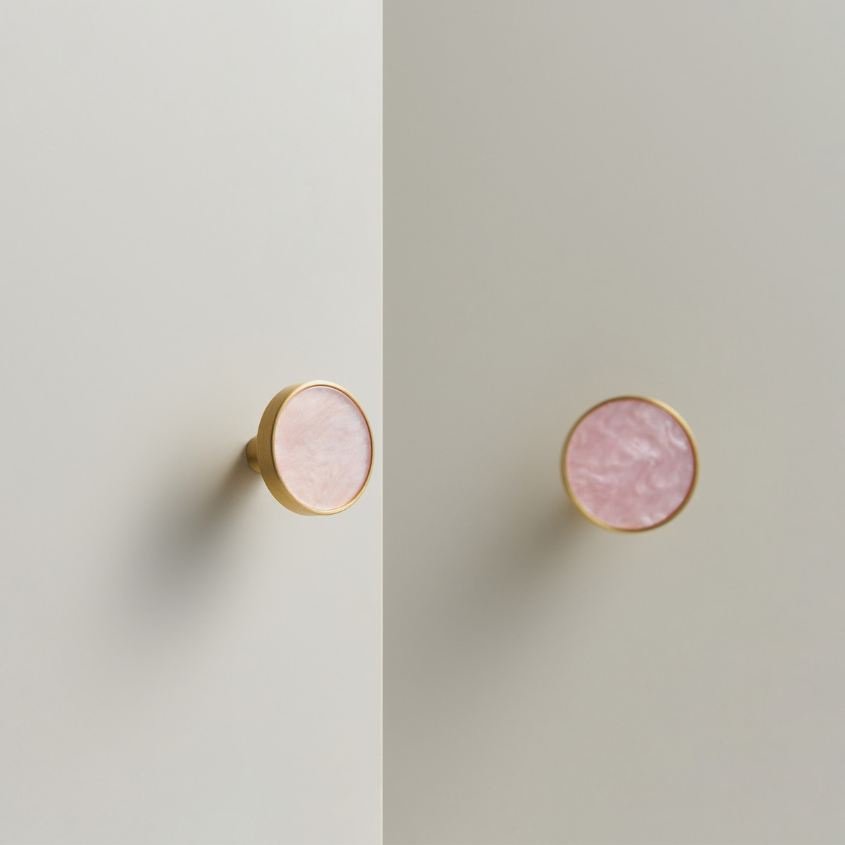 ONYX / Knauf aus Massivmessing
