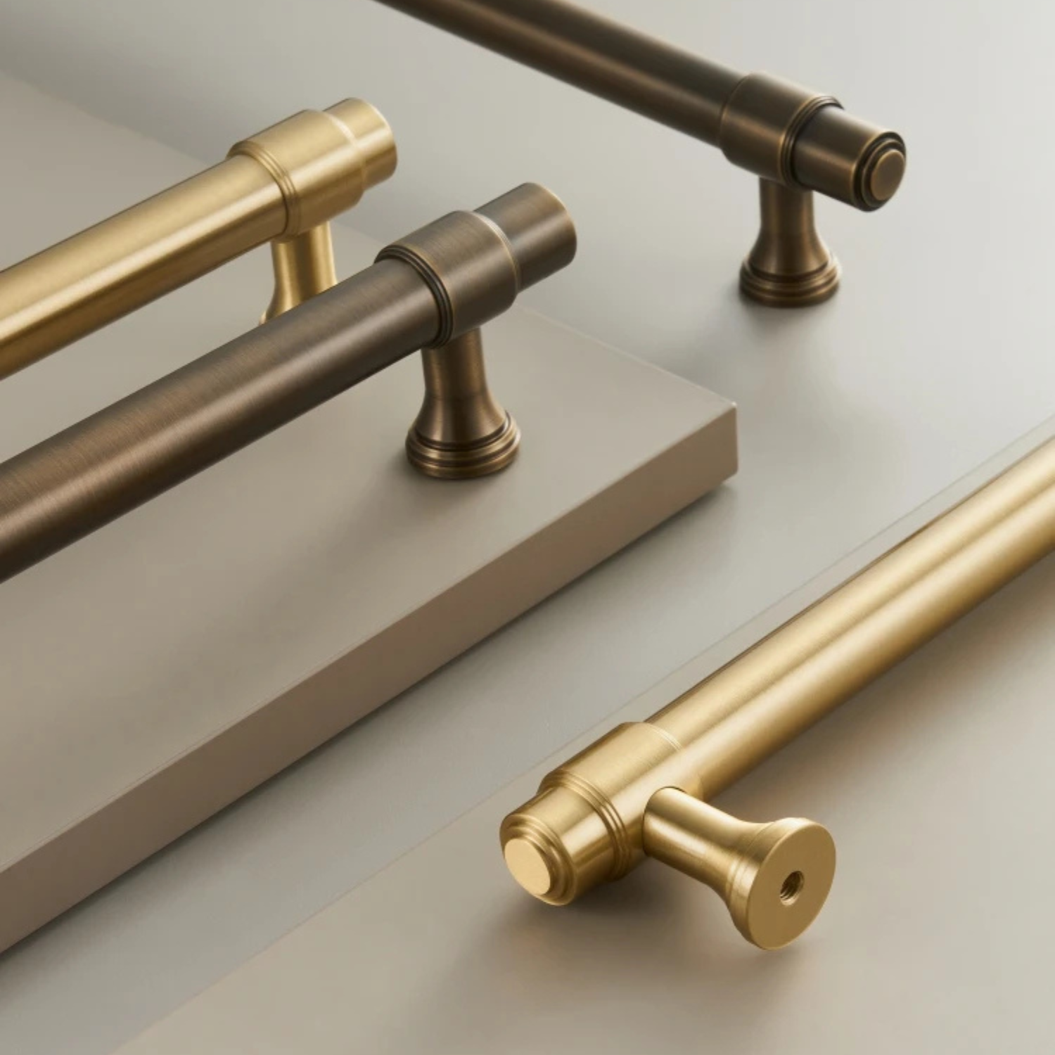 SOLON Double-Sided Brass Door Appliance Pull