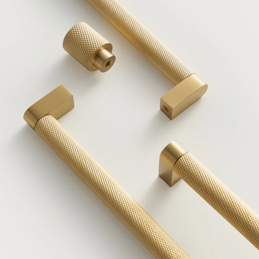 LOUIS / Solid Brass Knurled Handles