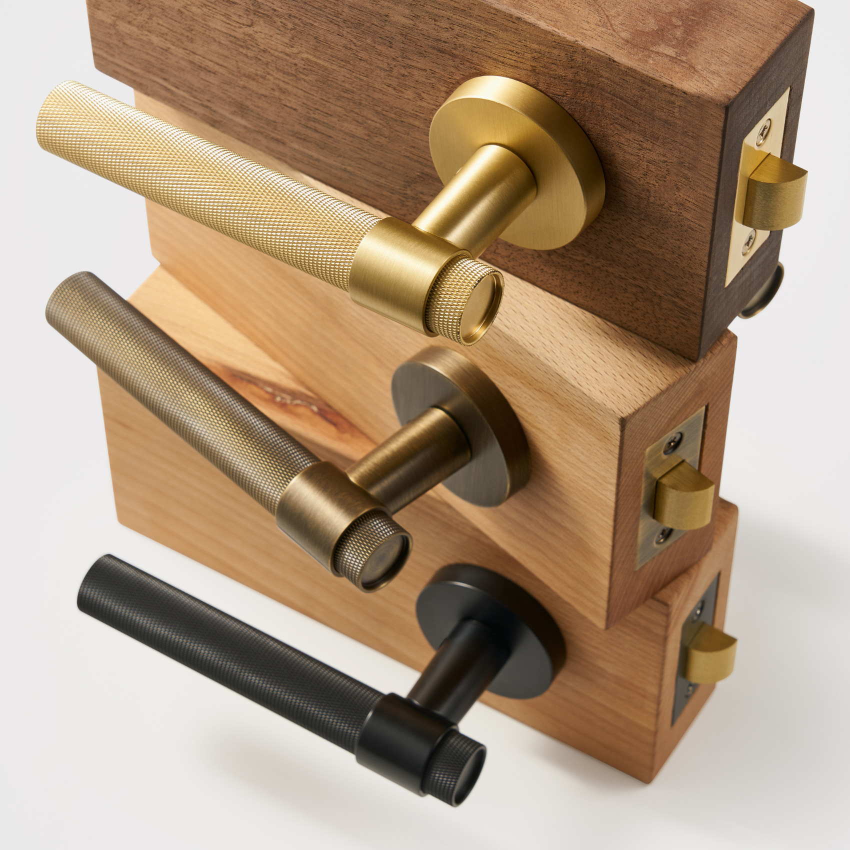 廃盤 オート AP セット 真鍮 OPORTO / ローレット真鍮ドアハンドル - Handle Shop Couture