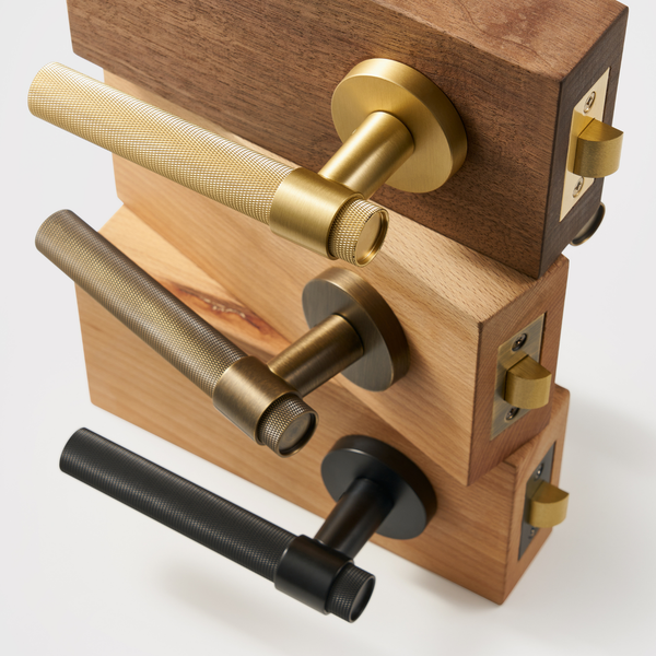 OPORTO / ローレット真鍮ドアハンドル - Handle Shop Couture