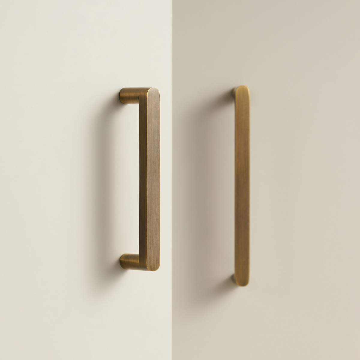 HYDRA / Solid Brass Handles