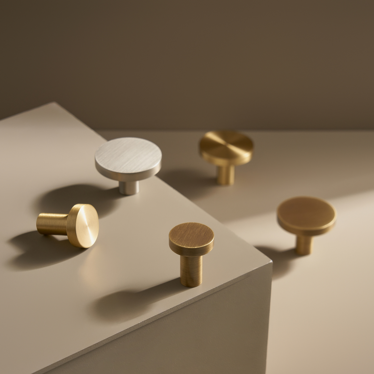 HYDRA / Solid Brass Handles