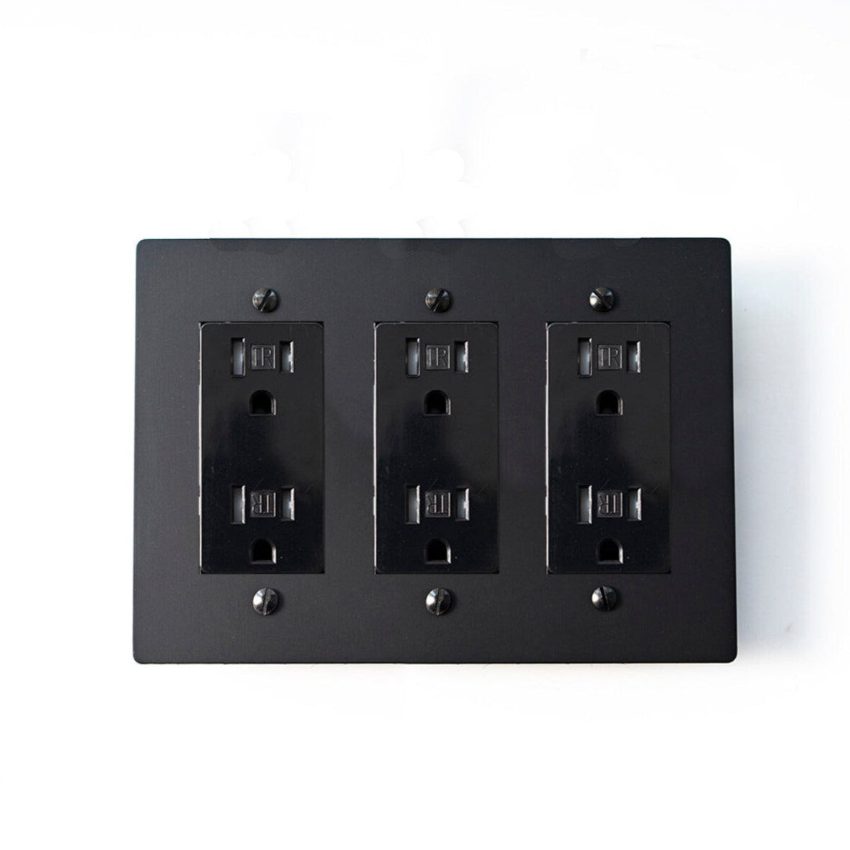 <tc>KLAS</tc> / Presa di corrente in ottone (3 ingressi)
