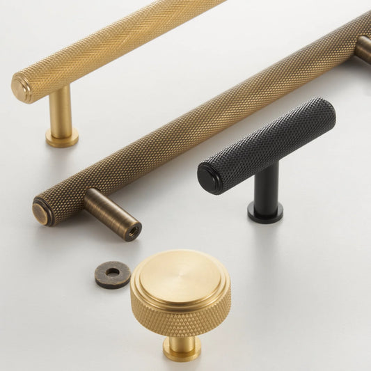 TEMPI / Solid Brass Knurled Handles
