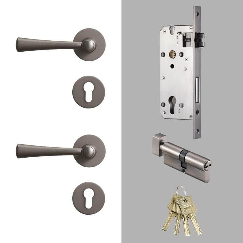 CALLAO / SOLID BRASS / DOOR HANDLES - Handle Shop Couture 