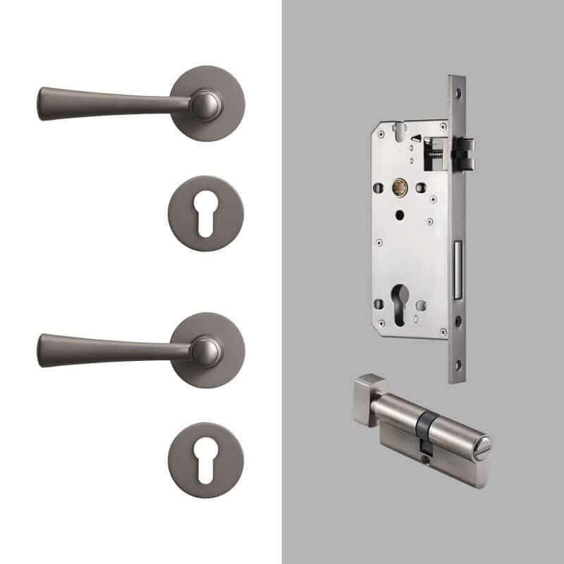 CALLAO / SOLID BRASS / DOOR HANDLES - Handle Shop Couture 