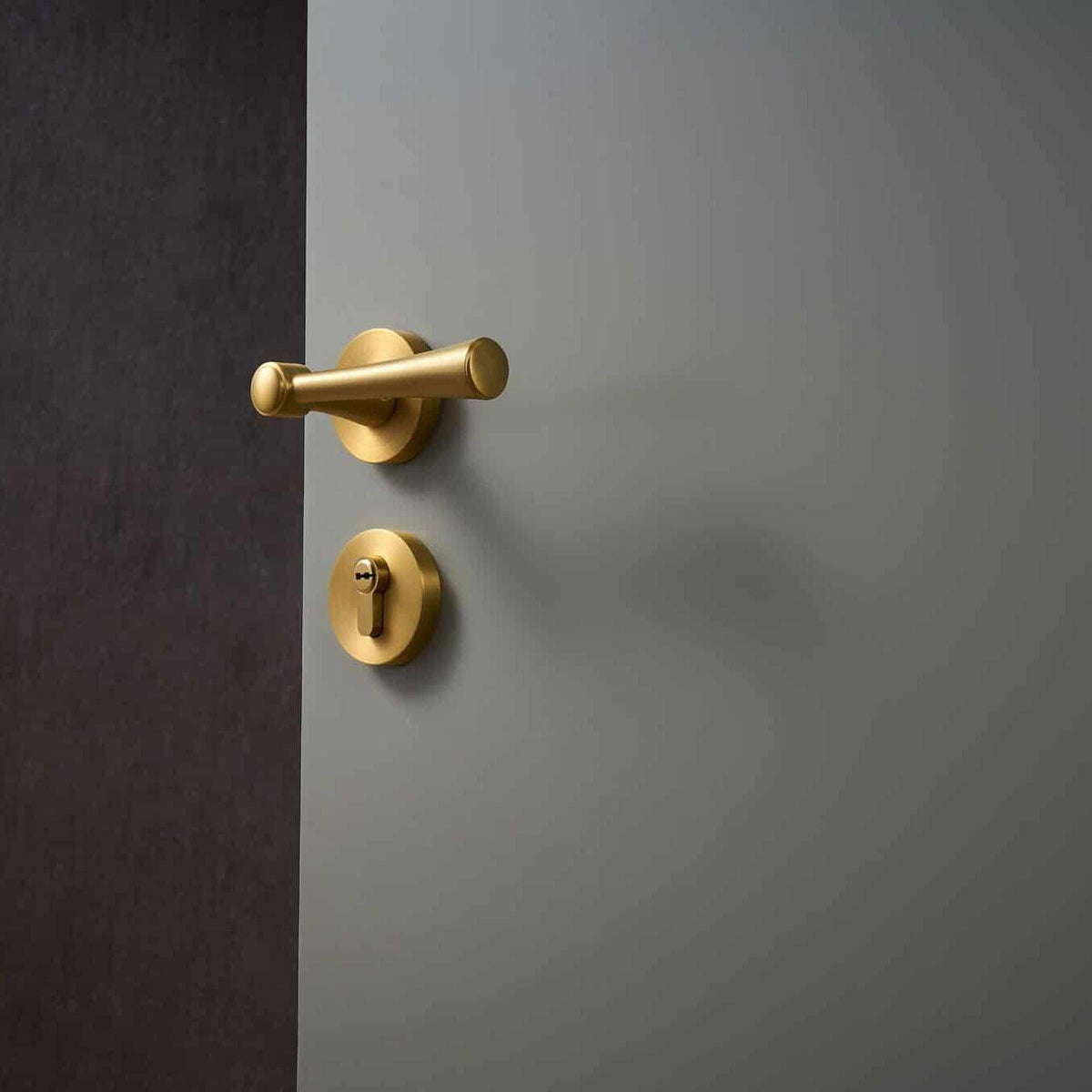 CALLAO / SOLID BRASS / DOOR HANDLES - Handle Shop Couture 