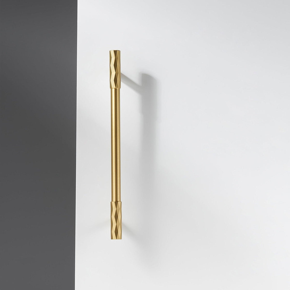 DIAMANTE / SOLID BRASS HANDLES / DIAMOND KNURL - Handle Shop Couture 