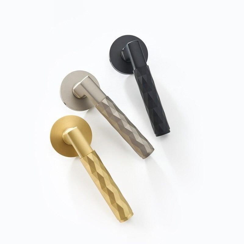 DIMANTE / SOLID BRASS / DOOR HANDLES - Handle Shop Couture 