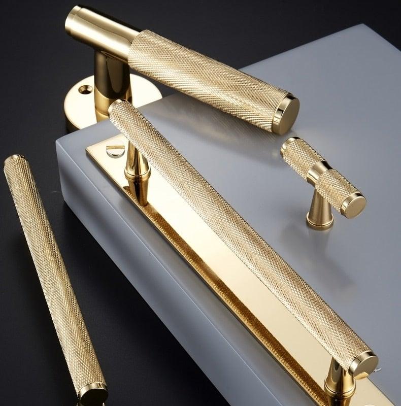 PORTA / SOLID BRASS HANDLE WITH BACKPLATE / KNURLED - Handle Shop Couture 
