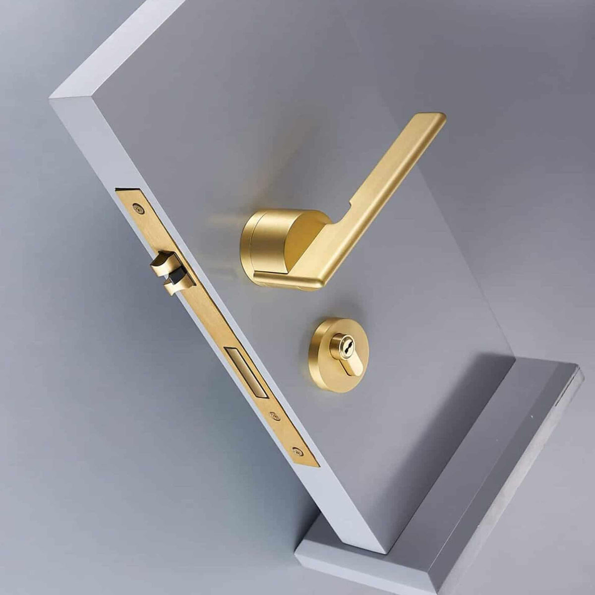 SABANI / SOLID BRASS / DOOR HANDLES - Handle Shop Couture 