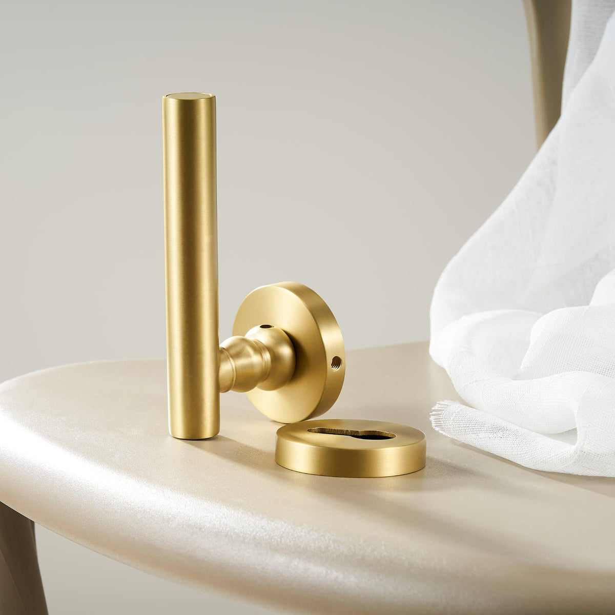 TONNI / SOLID BRASS / DOOR HANDLES - Handle Shop Couture 